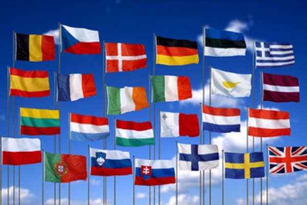 bandiere-stati-europei immagine contenente le bandiere degli stati dell'unione europea